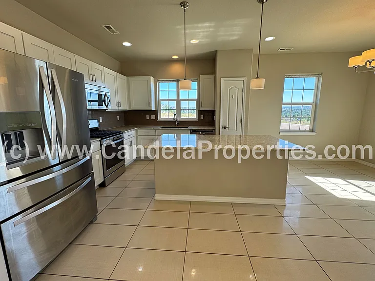 475 Eclipse Dr — Photo 15