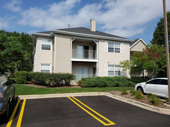 738 N Gary Ave Unit 201, Carol Stream, IL 60188