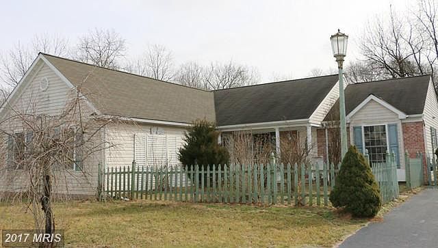1st image of 13004 Primrose Ln