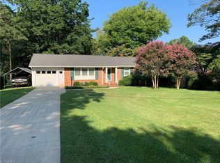 405 Lindley Rd, Greensboro, NC 27410