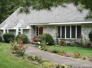 409 Coldbrook Rd, Bearsville, NY 12409