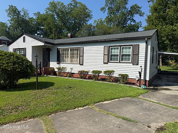 2nd image of 206 Sunset Drive