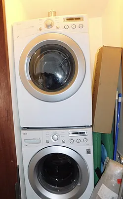 Rented by Compass | media 9