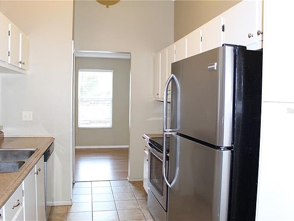 4th image of 248 Clemens Ct
