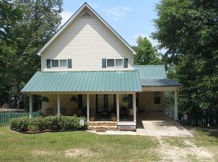 216 Arrowhead Ln, Fort Gaines, GA 39851