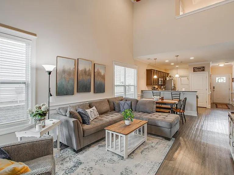 344 Dawsons Park Dr — Photo 16