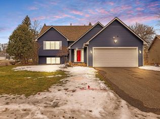 16605 21st Ave N, Plymouth, MN 55447