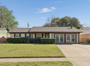 2016 Meadow Lark, Irving, TX