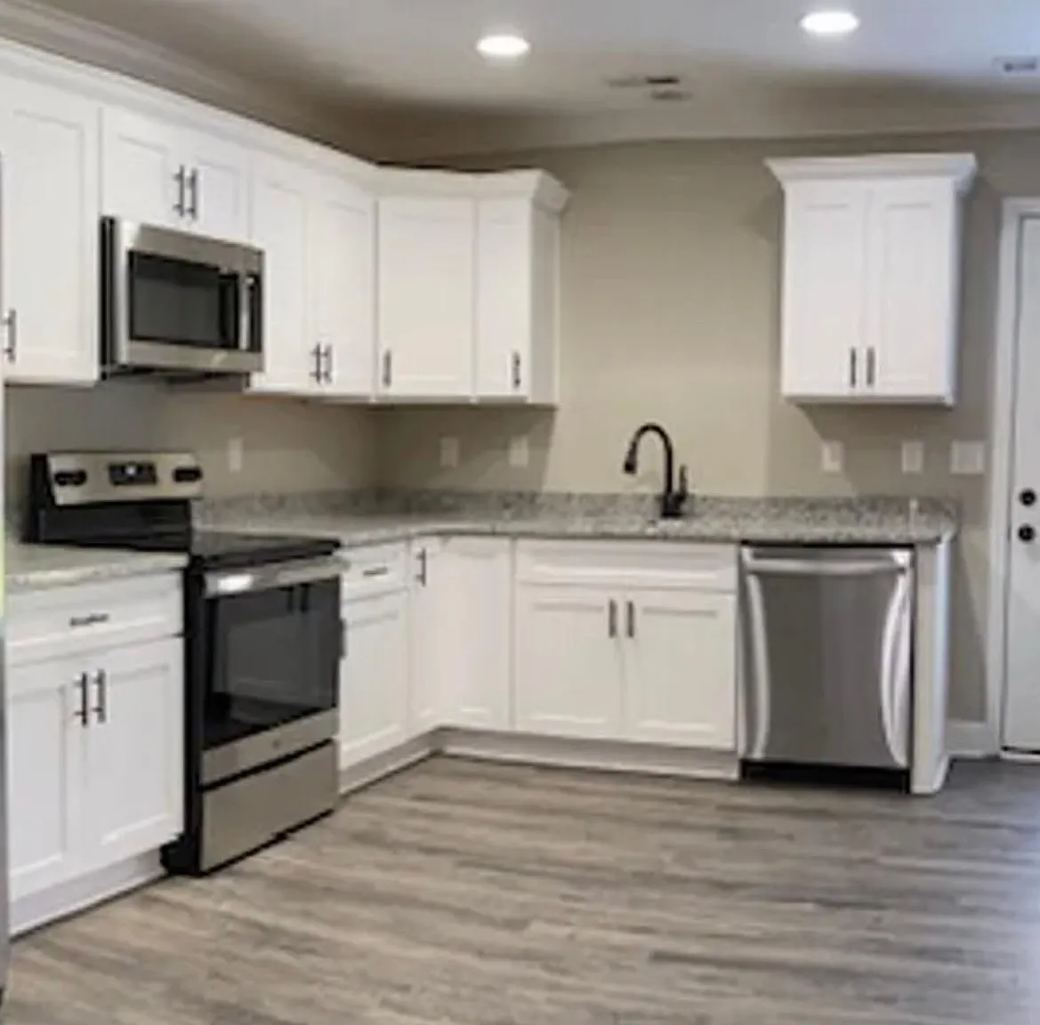 2517 Wahoo Ct — Photo 2