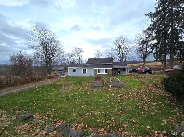 9796 Wesley Rd, Houghton, NY 14744