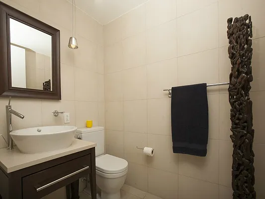 Sold by Sotheby's International Realty | media 30