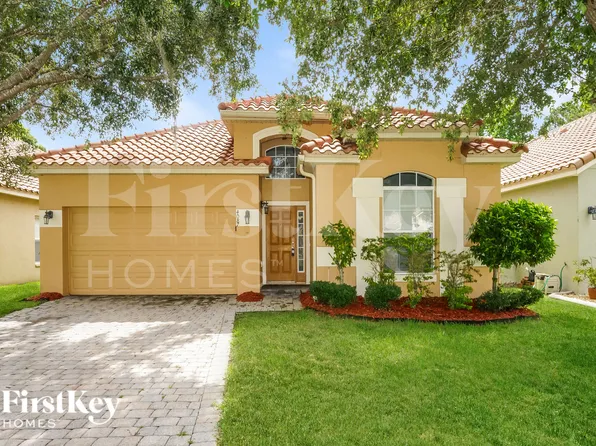 4087 Fitzroy Reef Dr, Mims, FL 32754
