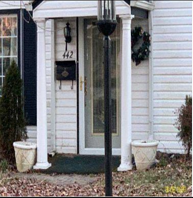 2nd image of 442 Anna St