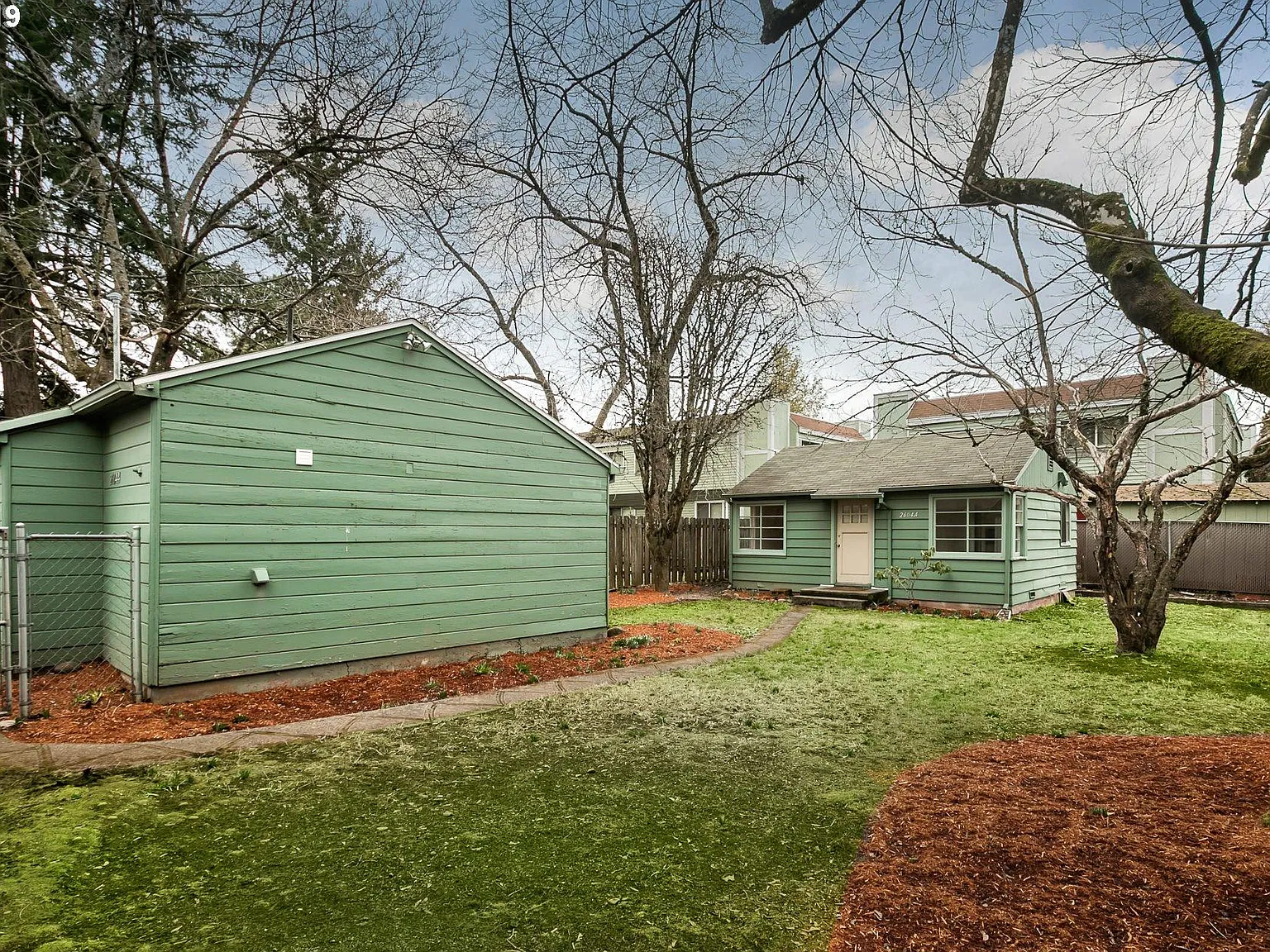 1 bed, 420 sqft, $1,350 — Photo 2