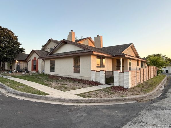 5800 Royal Bnd, San Antonio, TX 78239