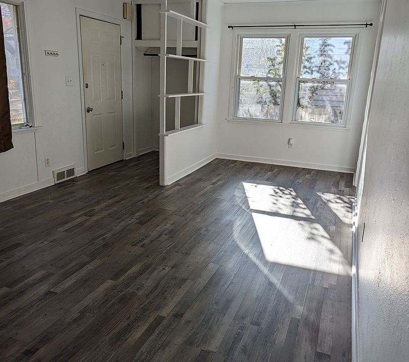 617 Ellwood Ave, Dekalb, IL 60115 Zillow