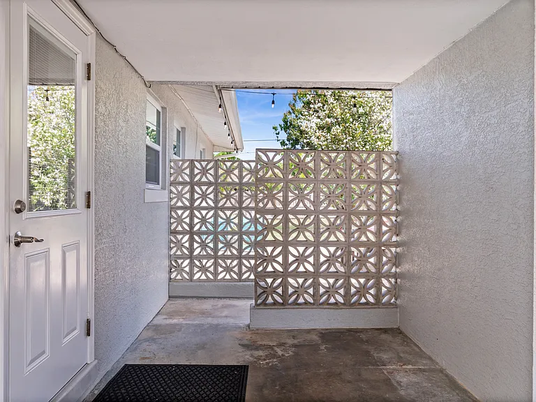 1249 Vesper Dr — Photo 11