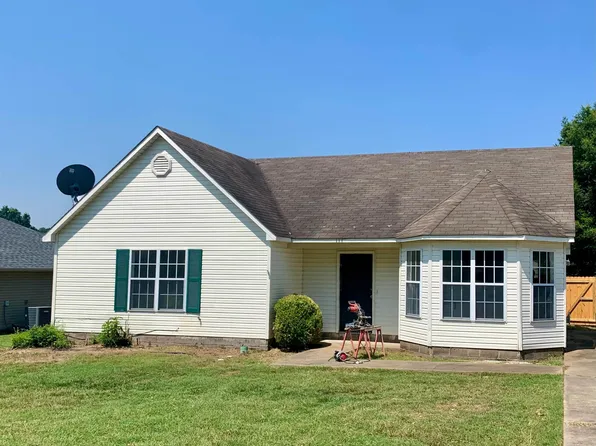 111 Teresa Dr, Brookland, AR 72417