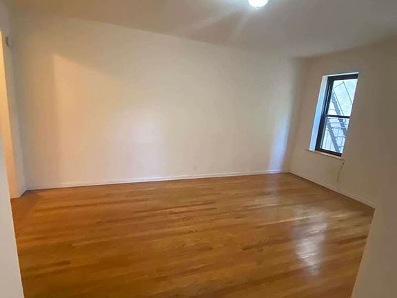 4th image of 35 Orange St #4FE