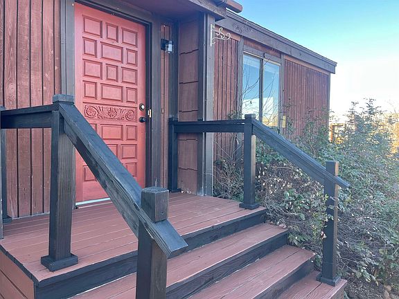 2nd image of 3244 Lakeside Dr
