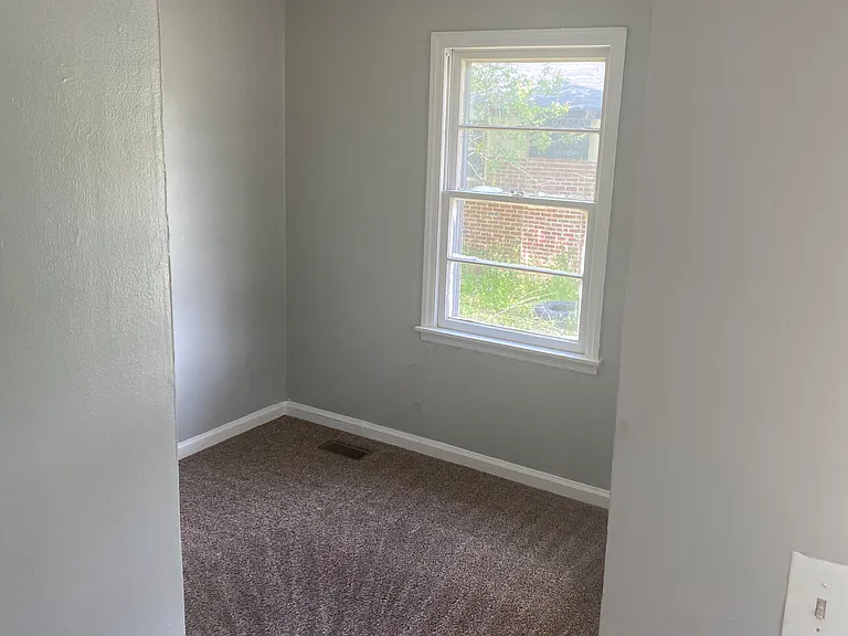 2543 Ivey Rd — Photo 7