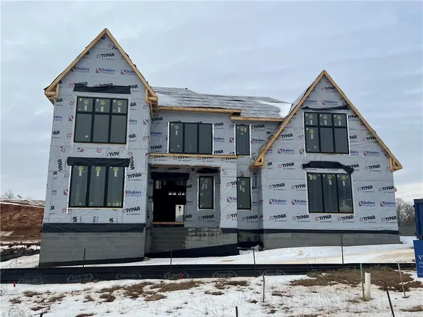 738 Royal Jasmine Ct, Winston Salem, NC 27106