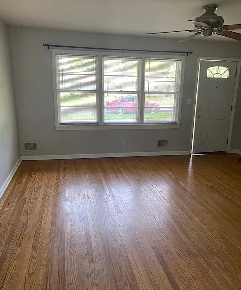 2431 Woodmont Dr — Photo 10