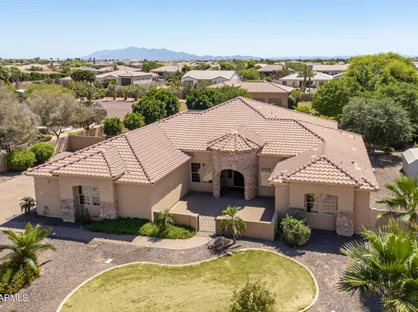 18509 W RANCHO Court, Litchfield Park, AZ 85340