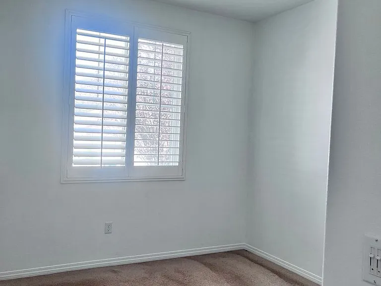 4040 Obsidian Rd — Photo 3