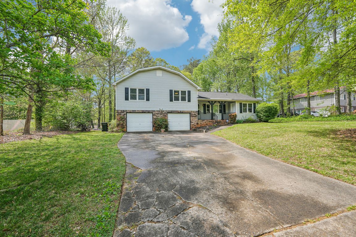 Sequoyah Cir-1104-001.jpg