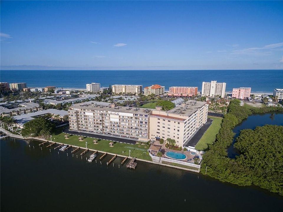 1st image of 19451 Gulf Blvd APT 617
