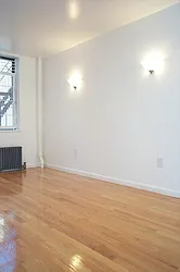 Rented by Tower Brokerage