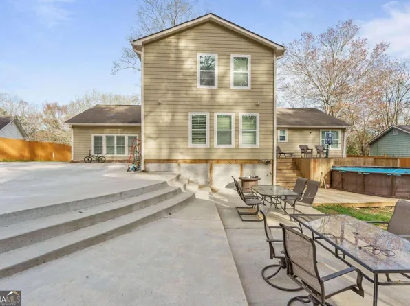 117 Shannon Chase Ln, Fairburn, GA 30213