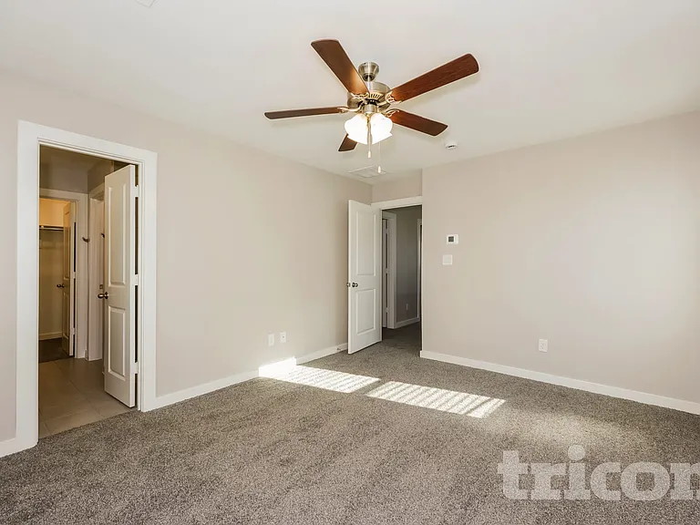 4303 Stonybrook Rd — Photo 9