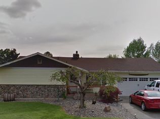 1109 17th St SW, Puyallup, WA 98371