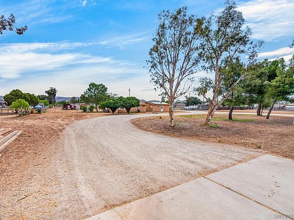 5th image of 1448 San Vicente Rd