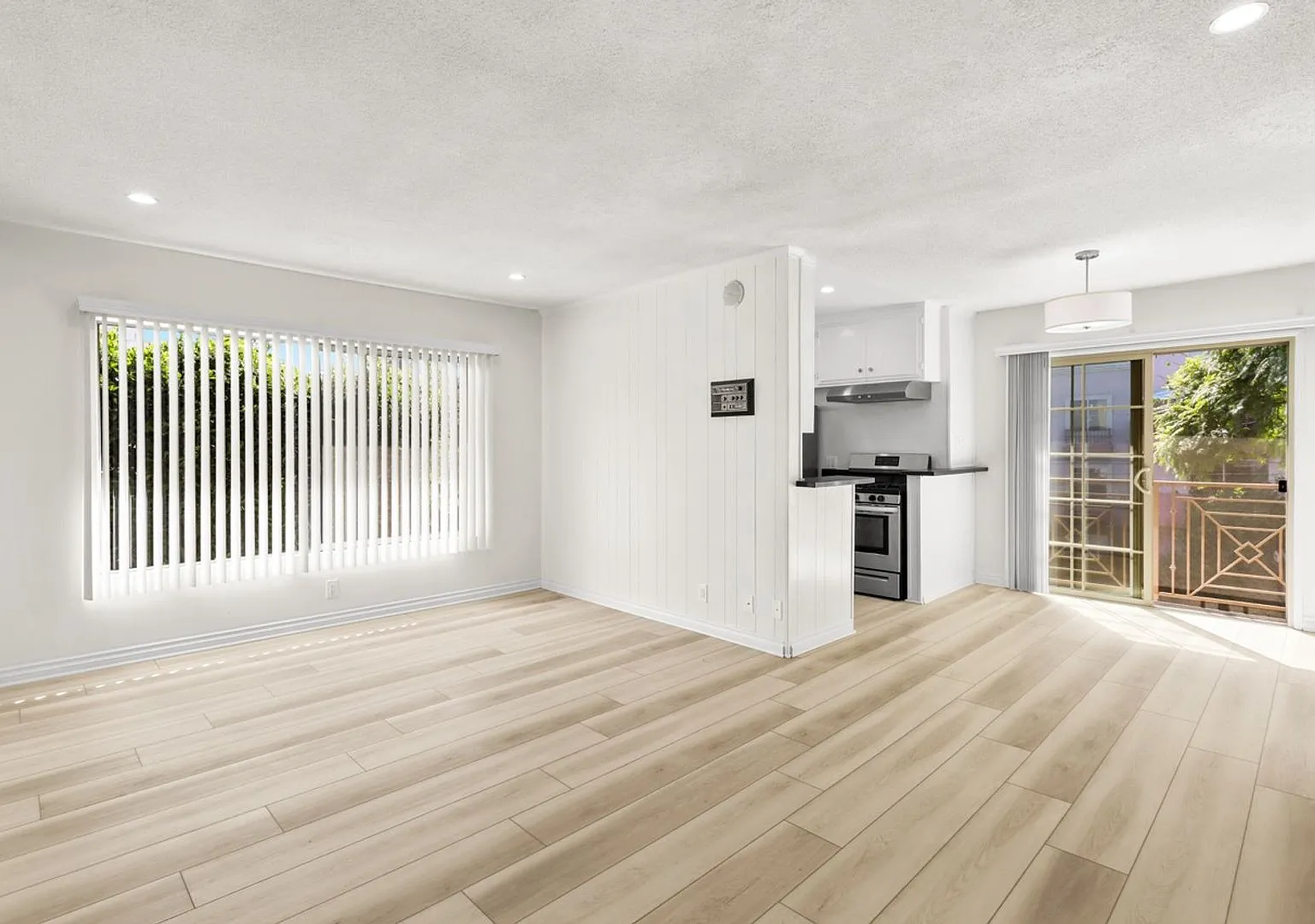 1226 McClellan Drive — Photo 3
