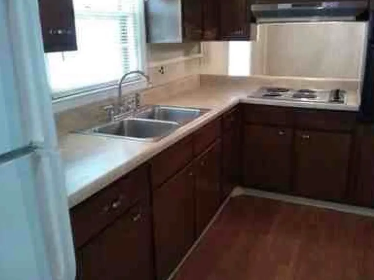 22 Marty Ln — Photo 4