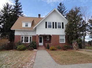 2298 Elm St, Manchester, NH 03104