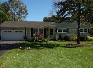 52 Archer Rd, Rochester, NY 14624