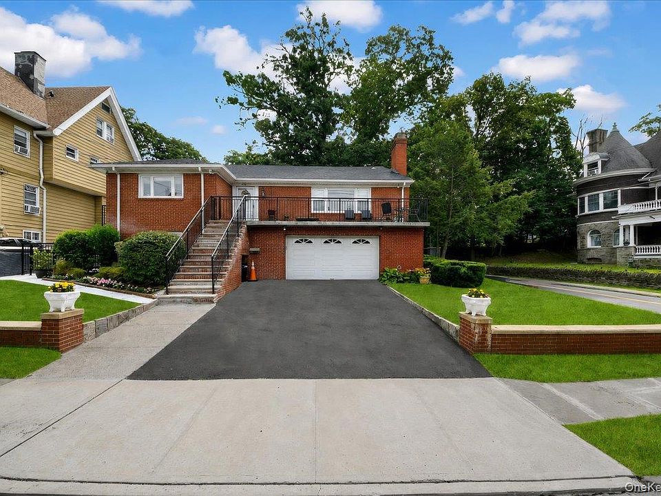 1st image of 238 Van Cortlandt Park Avenue
