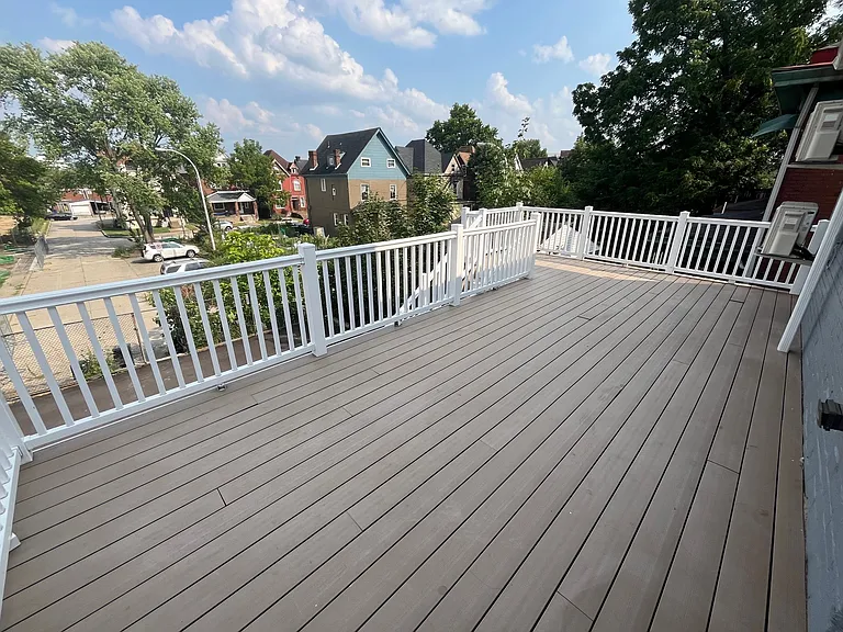 211 Amber St #2 — Photo 32