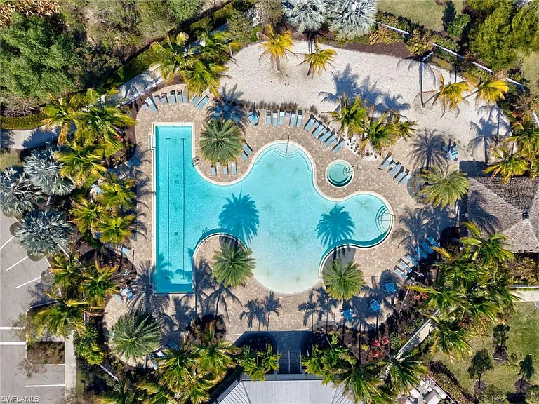 28029 Sanibel Sands St — Photo 36
