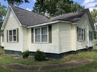 1188 Culver Rd, Falkville, AL 35622
