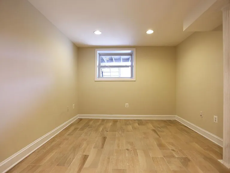 Spacious room