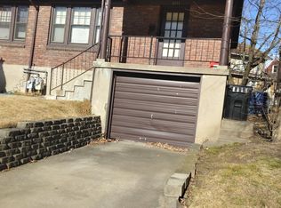 2111 Lakeside Dr, Louisville, KY 40205