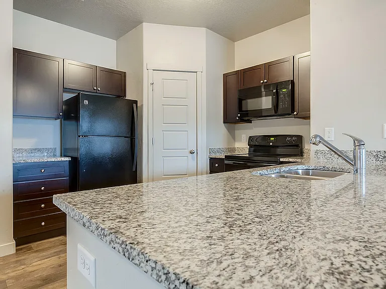 Kitchen 3
