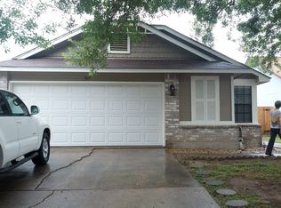 917 Greenbriar Loop, Round Rock, TX 78664