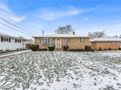 9924 Valley Forge Dr, Parma Heights, OH, 44130