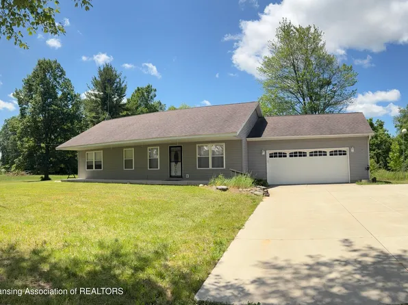 5205 N Bailey Rd, Coral, MI 49322